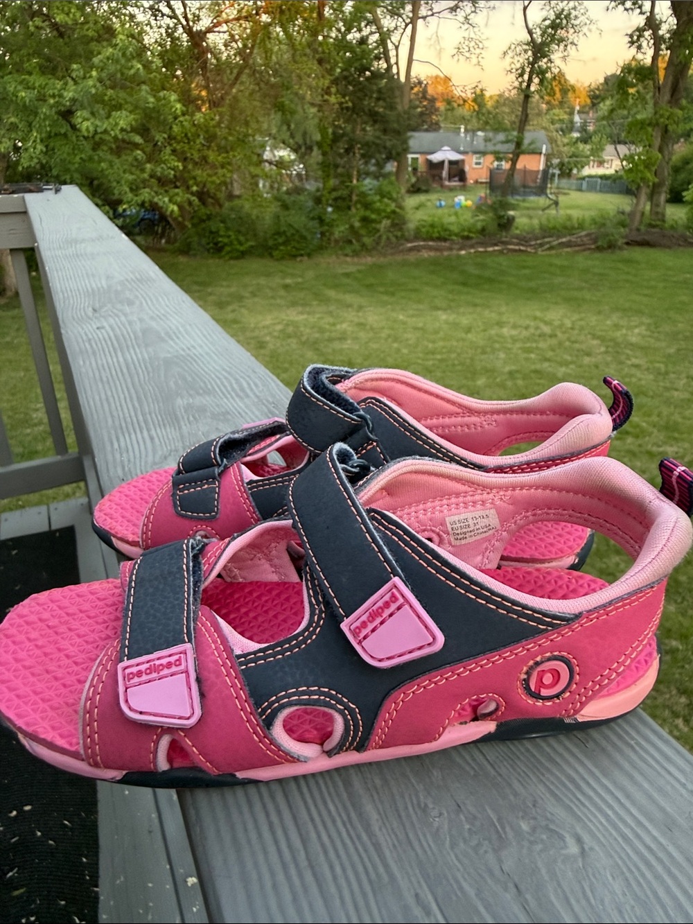 Pediped Navigator Sandals (Toddler/Little Kid)(Size: 13-13.5)(EUC)